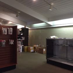 Hobbs Telecom Cell Phone Repair Center - Place looks nice.  Friendly staff.