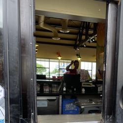 Braum's Ice Cream & Dairy Stores - Drive thru window