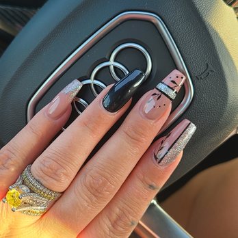 Polish Nails Spa - Nail Salons Near Me - Santee, California