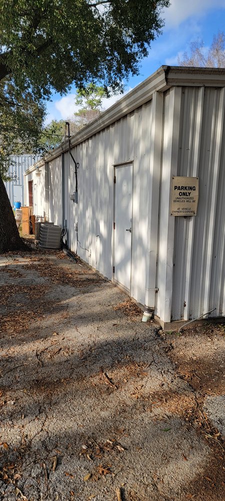 Gordon's Furniture Restoration - upholstery in Spring, TX