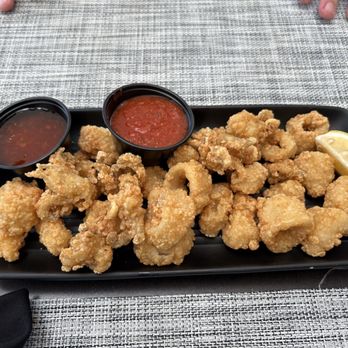 Rickenbacker Restaurant - Calamari - New American Near Me - Miami, Florida