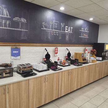 Hampton Inn Manassas - Free breafast - Hotels Near Me - Manassas, Virginia Hampton Inn Manassas - Free breafast - Hotels Near Me - Manassas, Virginia