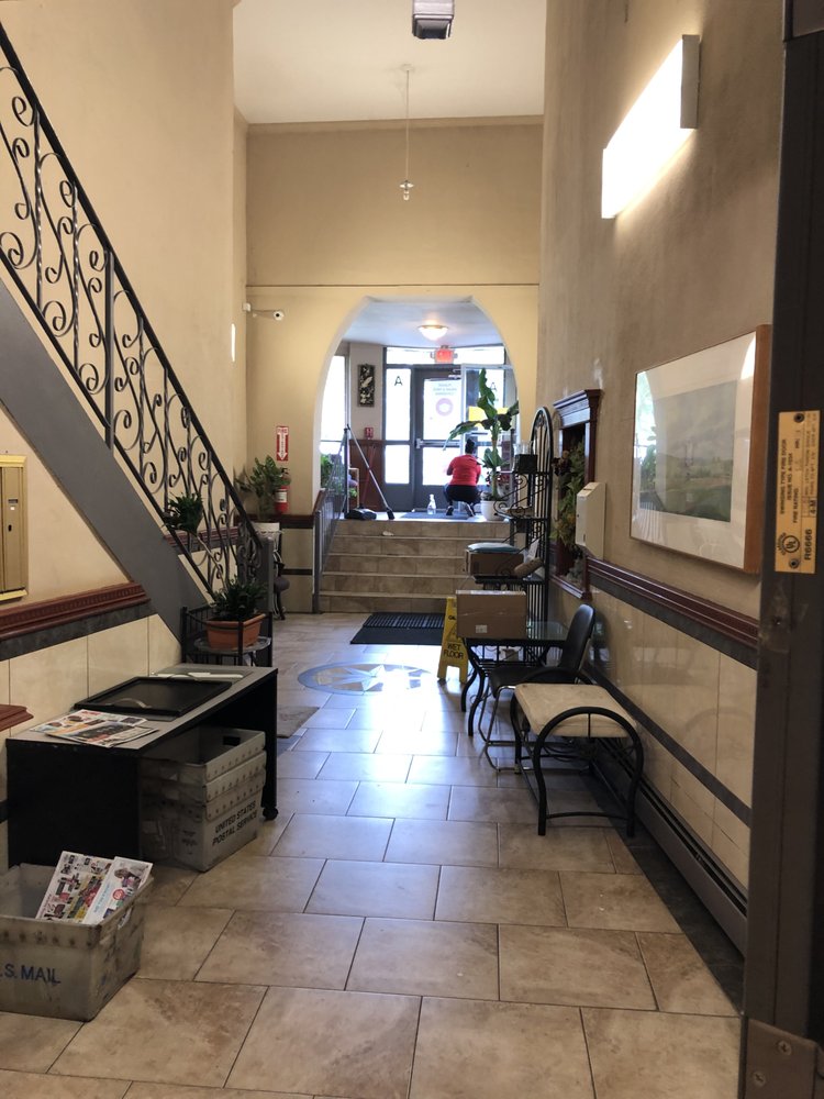 WASHINGTON TOWERS APARTMENTS Updated May 2024 16 Photos 491 S