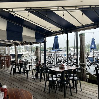 Shuckers  - Floating seating - Seafood Near Me - Woods Hole, Massachusetts