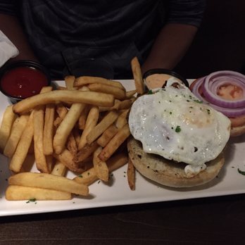 Jose's Bar & Grill - Super delicious burger! - Tex-Mex Near Me - Windsor, Ontario