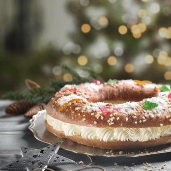 Rodilla - a frosted donut on a plate - Bakeries Near Me - Miami, Florida Rodilla - a frosted donut on a plate - Bakeries Near Me - Miami, Florida