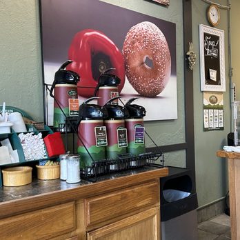 County Farm Bagels - Coffee options - inside - Sandwiches Near Me - Winfield, Illinois