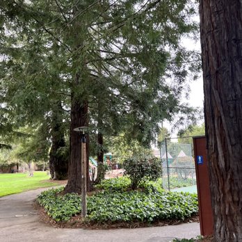 Marymeade Park - Playgrounds Near Me - Los Altos, California