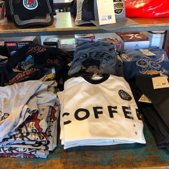 Colectivo Coffee Prospect Ave - Coffee & Tea Near Me - Milwaukee, Wisconsin