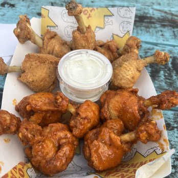 Tommy Want Wingy - Wings - Chicken Wings Near Me - Austin, Texas Tommy Want Wingy - Wings - Chicken Wings Near Me - Austin, Texas
