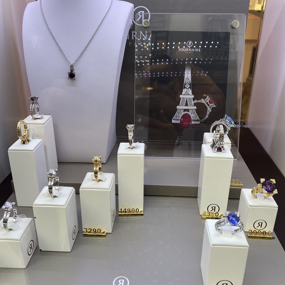Philippe Tournaire - Window display - Jewelry Near Me - Paris, 75 Philippe Tournaire - Window display - Jewelry Near Me - Paris, 75