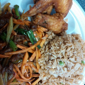 Best Wok - Szechuan beef with wings and fried rice - Chinese Near Me - Charlotte, North Carolina