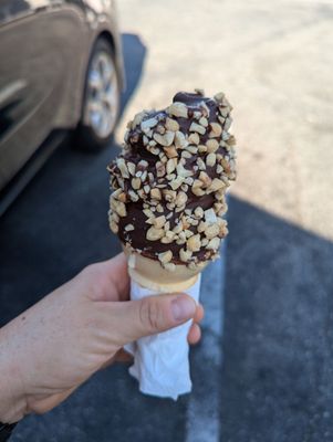 Fosters Freeze by null