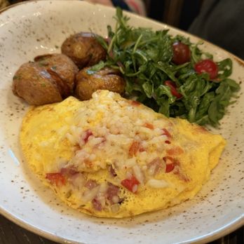 Copper Table - Denver omelette - Breakfast & Brunch Near Me - Aurora, Colorado