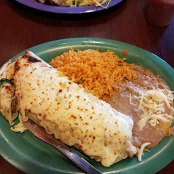Mexico City Restaurant - Beef Grande Burrito - Mexican Near Me - Warren, Michigan Mexico City Restaurant - Beef Grande Burrito - Mexican Near Me - Warren, Michigan