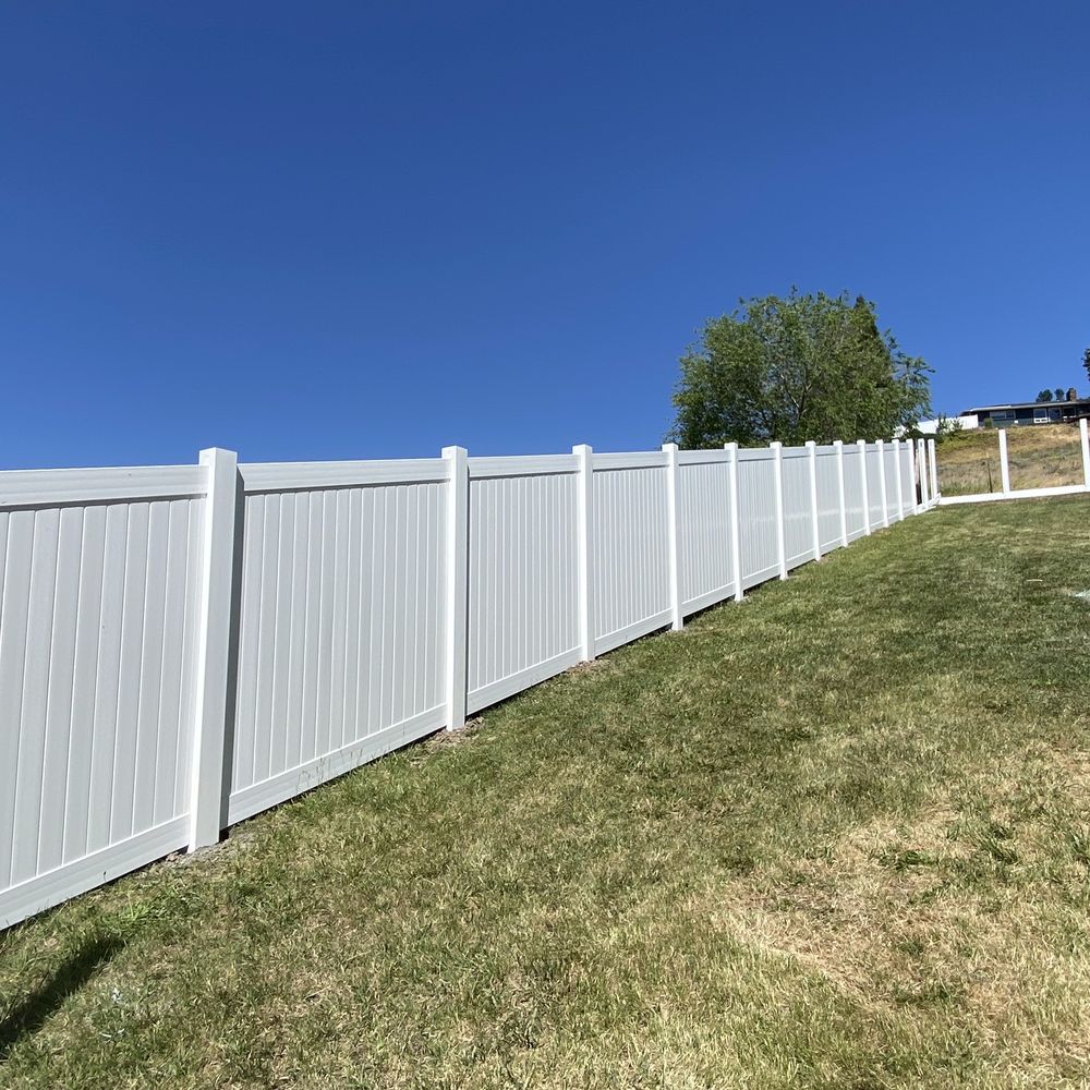 Absolute Fencing - Fences & Gates Near Me - Granger, Washington