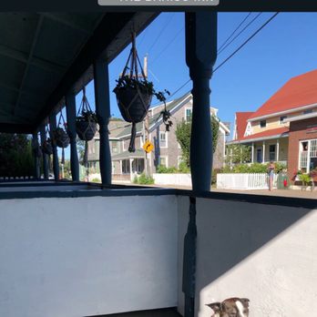 Darius Inn - Bed & Breakfast Near Me - Block Island, Rhode Island