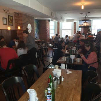 Duke's Grocery - Pubs Near Me - Washington, DC, District of Columbia