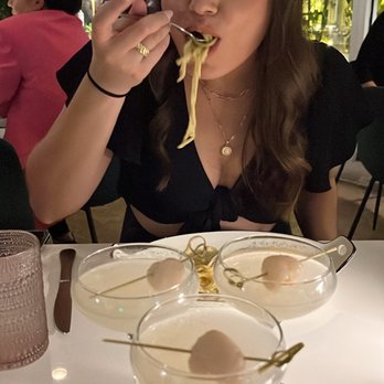 Petralunga - Lychee martini and caice e pepe - Pizza Near Me - Miami, Florida