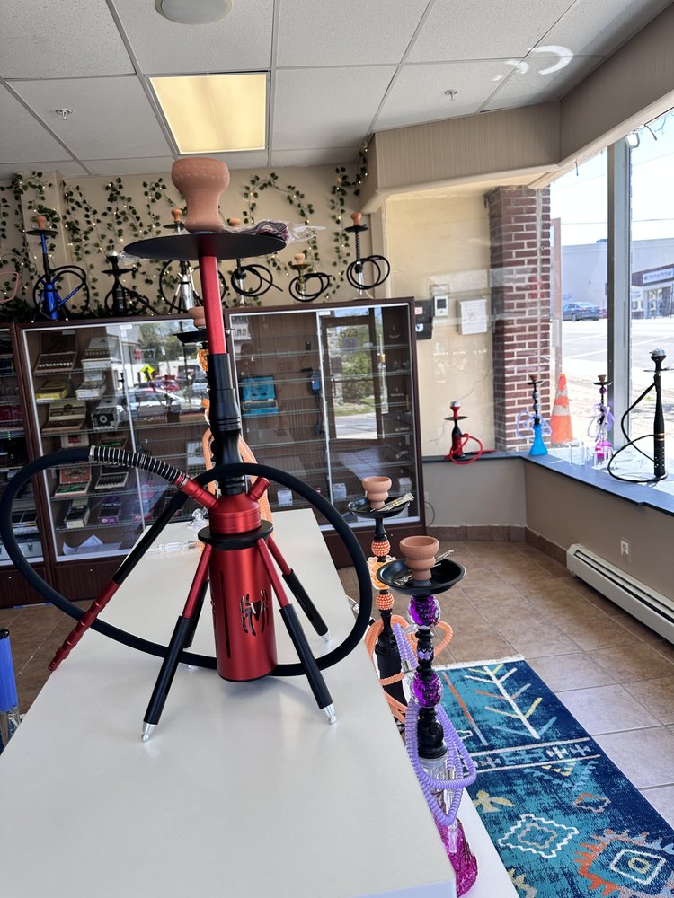 PUFF GALLERY SMOKE SHOP Updated September 2024 10 Photos 623 W