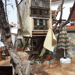 La Dude Art Cafe
