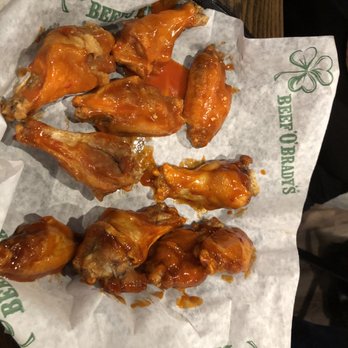 Beef 'O' Brady's - Delicious wings - Pubs Near Me - Brandon, Florida