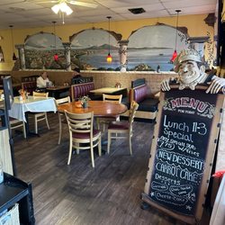 Naples Pizza & Restaurant
