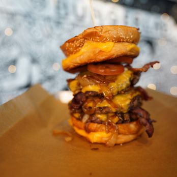 Matt’s Burger Lab - Burgers Near Me - Toronto, Ontario