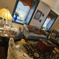 1777 Americana Inn Bed & Breakfast - Parlor