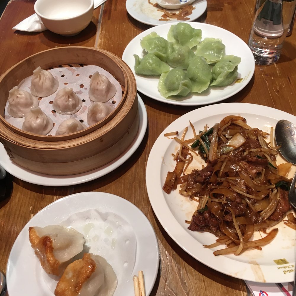 Beijing Dumpling - Beef chow fun, fried dumplings, xiao long bao, veggie dumplings - Dim Sum Near Me - London, XGL