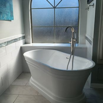Metroplex Home Services - Free standing soaking tub with new floor and tilled walls - Painters Near Me - Arlington, Texas Metroplex Home Services - Free standing soaking tub with new floor and tilled walls - Painters Near Me - Arlington, Texas
