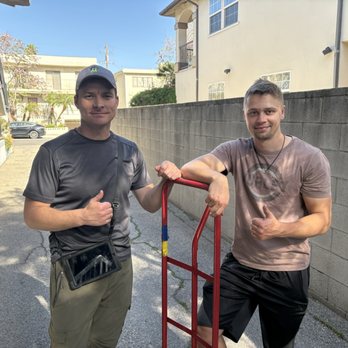 EZ Moving - Pavlo and Dennis - Movers Near Me - San Diego, California
