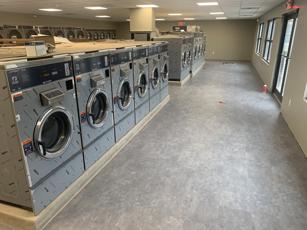 MONARCH LAUNDROMAT Updated October 2024 2201 Camden Ave