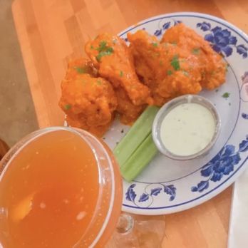 Central Pizza & Bar - Delhi Derby and Buffalo Wings - Bars Near Me - Lafayette, Louisiana Central Pizza & Bar - Delhi Derby and Buffalo Wings - Bars Near Me - Lafayette, Louisiana