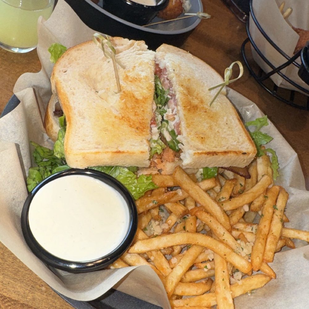 Morro Grill - Salmon BLT - American Near Me - Morro Bay, California Morro Grill - Salmon BLT - American Near Me - Morro Bay, California