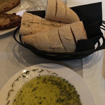 Scarpa's Coastal - Bread and dipping seasoning - Seafood Near Me - Boca Grande, Florida