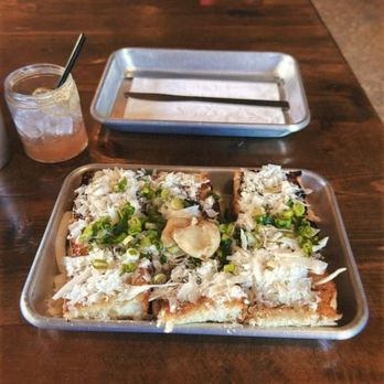 Patrizi's - garlic bread - Italian Near Me - Austin, Texas