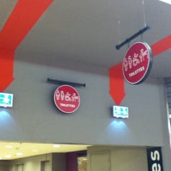 Toilettes d'Auchan Faches
