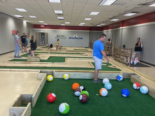 Mini Golf, Pool, Parties - We have fun for everyone.  Are you looking for a place to have a party?  Call us today and book.