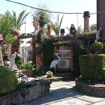 Lupe's Landscape and Maintenance - Nurseries & Gardening Near Me - Houston, Texas Lupe's Landscape and Maintenance - Nurseries & Gardening Near Me - Houston, Texas