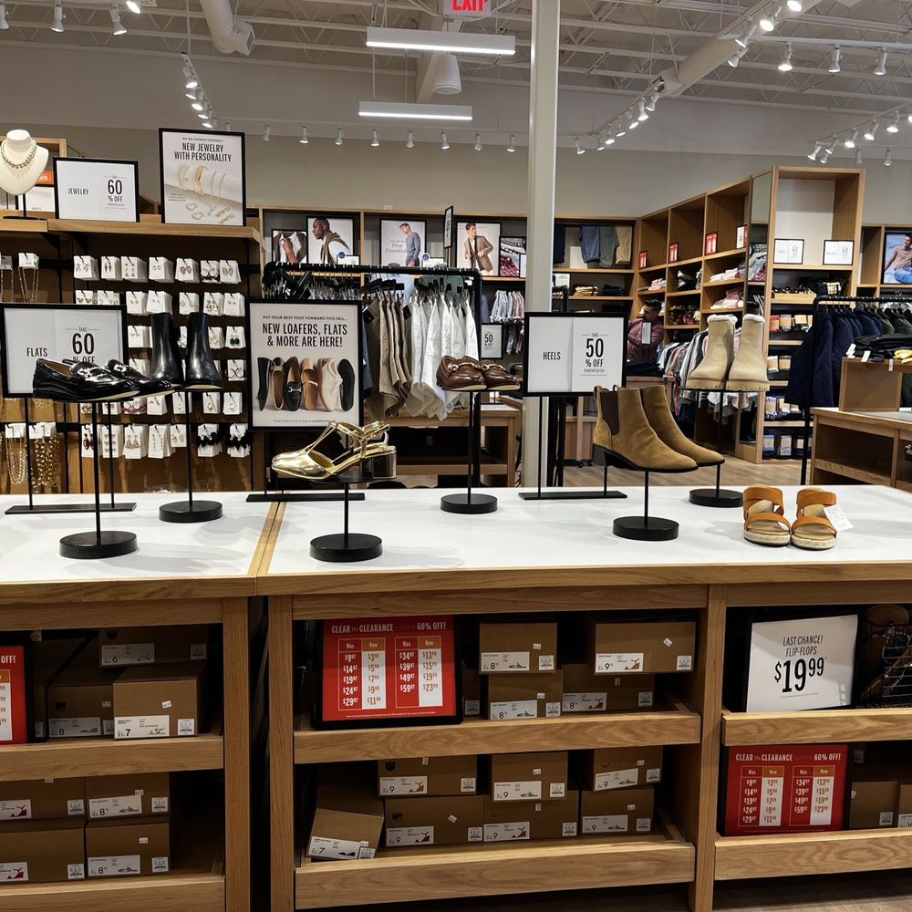 J Crew Factory - Shoe Stores Near Me - Brea, California J Crew Factory - Shoe Stores Near Me - Brea, California