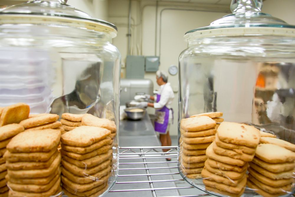 MRS. BARRY’S KONA COOKIES 256 Photos & 183 Reviews Desserts 73