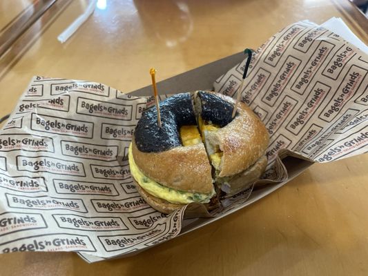 Bagels 'n Grinds by null