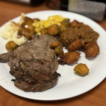 Golden Corral Buffet & Grill - American Near Me - Ft Walton Beach, Florida Golden Corral Buffet & Grill - American Near Me - Ft Walton Beach, Florida