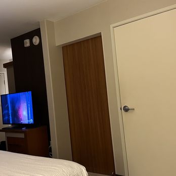 SpringHill Suites by Marriott Indianapolis Downtown - Bedroom area - Hotels Near Me - Indianapolis, Indiana SpringHill Suites by Marriott Indianapolis Downtown - Bedroom area - Hotels Near Me - Indianapolis, Indiana