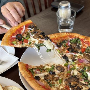 Red Rooster Brick Oven - pizza- must order - Pizza Near Me - San Rafael, California