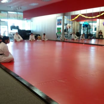 New Wave Martial Arts - The mat - Martial Arts Near Me - Nottingham, Maryland