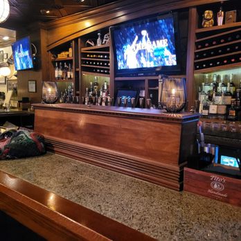 Exchequer Restaurant & Pub - Pizza Near Me - Chicago, Illinois