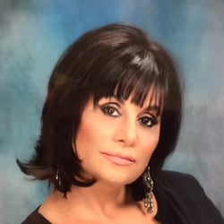 Bonnell's Boutique & Winery - Lisa Terraglia, professional makeup artist and skin care expert.   Come in for a free consultation.