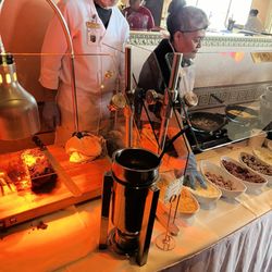 Nativo's - Omelette Station